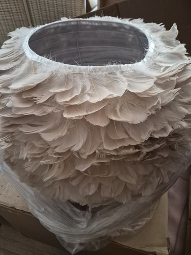 Lipsy feather grey ceiling - lipsy,