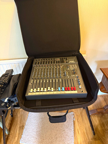 Mixer wireless mic - &, in-ear