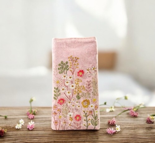 Ditsy velvet glasses case - velvet,