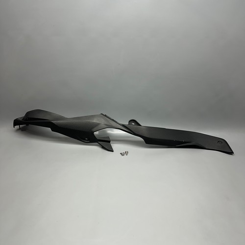 Bmw s1000xr tail trim right - tail,