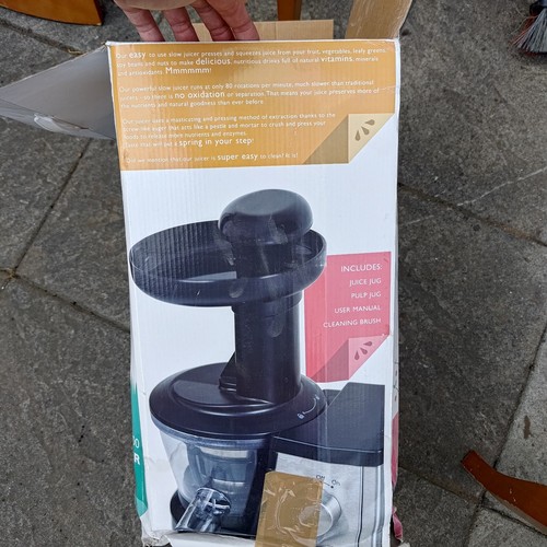 Fruit juicer machine - fruit,