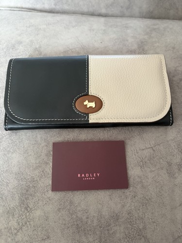Radley london maldon mews - maldon,