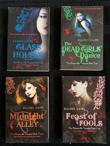 The morganville vampires - morganville,