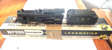 WRENN OO W2225 2-8-0 BLACK BR GOODS FREIGHT LOCO RN 8042 LOCOMOTIVE BOXED LMS