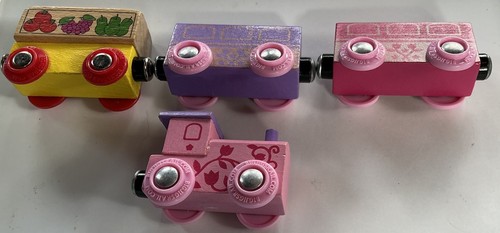 Wooden train pink vg - wooden, pink.