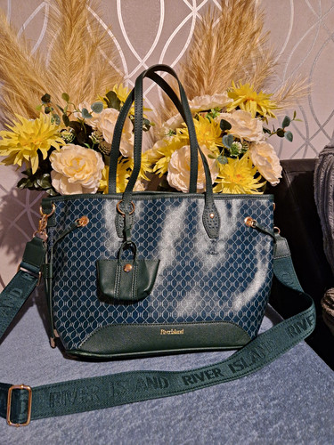 River island large green - river,