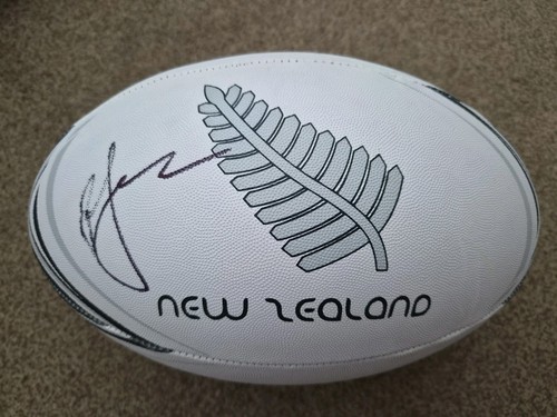 Rieko ioane signed new - rieko,
