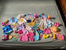 DORA the EXPLORER Dress Up