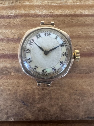 Ladies 9ct gold rotary - , watch