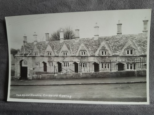 Chipping norton alms houses - norton,