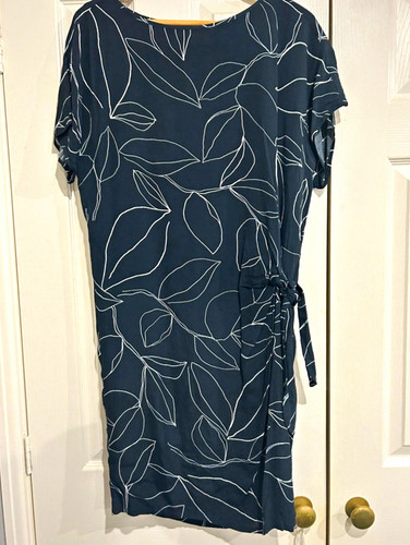 Mint velvet navy white - mint, navy/white