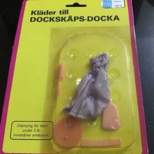 Vintage Small Dolls Clothes