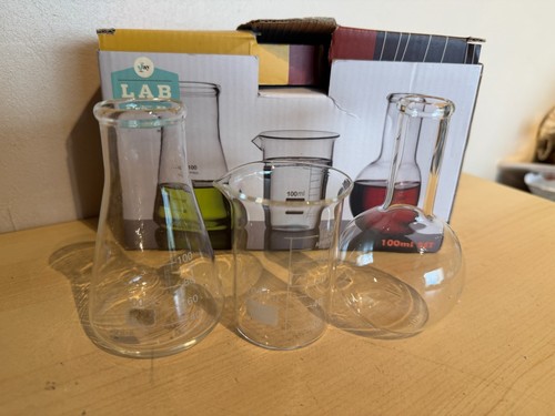 Box 100ml jay - box, of