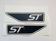 FORD FOCUS MK2/MK3/MK4 ST STYLE GEL WING BADGES BLACK/WHITE