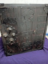 Wooden chest tansu - in,