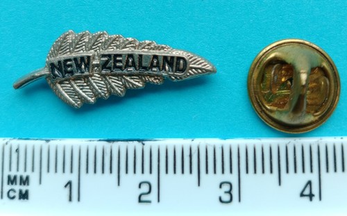New zealand fern pin badge - fern,