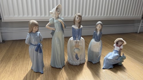 Nao set figures by lladro - of, 5