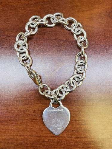 Tiffany heart tag - &, charm