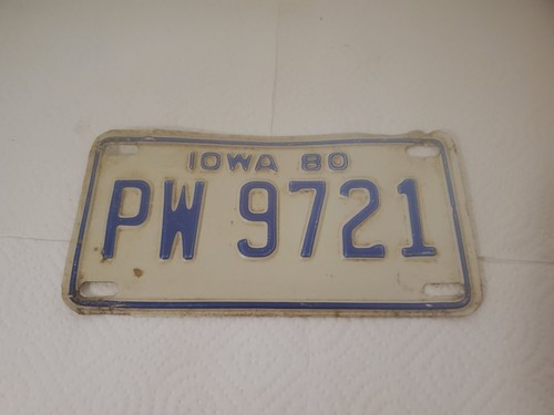 Small metal license iowa - , 1980