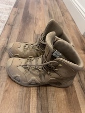 Men’s Size 8 - LOWA Zephyr