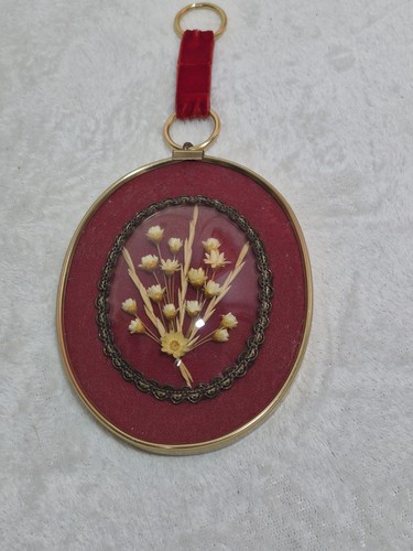Vintage dried flower wall - vintage,