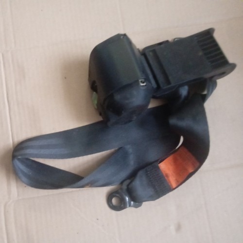Mk3 golf seat belt - mk3, offside