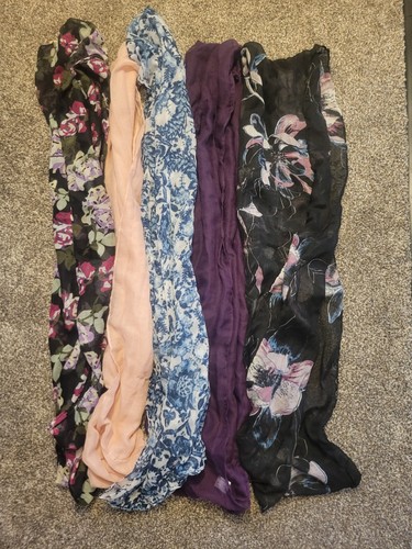 Six infinity scarves floral - six,