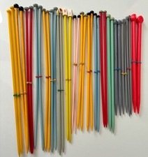 18 Pairs VINTAGE PLASTIC