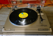 VINTAGE MARANTZ TURNTABLE/MADE