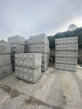 CONCRETE INTERLOCKING BLOCKS