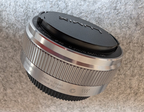 Panasonic lumix 20mm 1 7 - g,