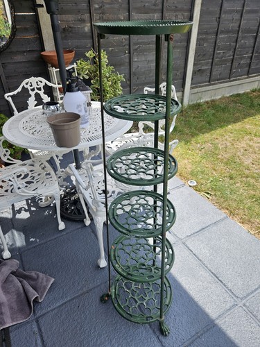 Vintage green cast iron metal - cast,