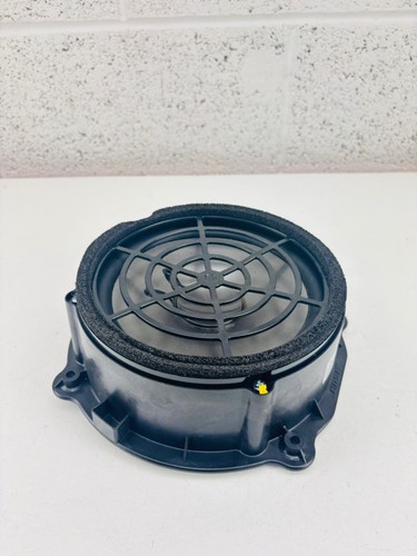 Speaker front right audi - front,