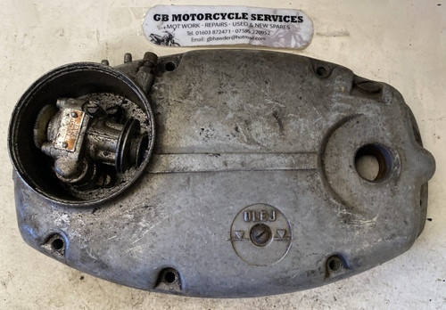 Outer clutch cover oil - cz,