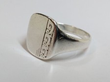 Size U & 1/2 Sterling Silver 925 ring mens Vintage signet style design patterned