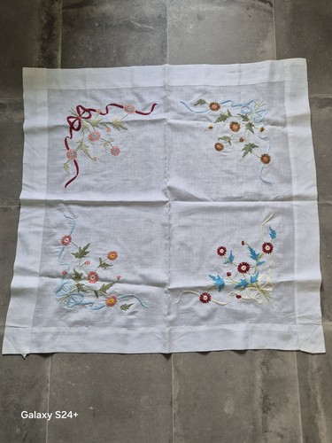Vintage hand embroidered - vintage,