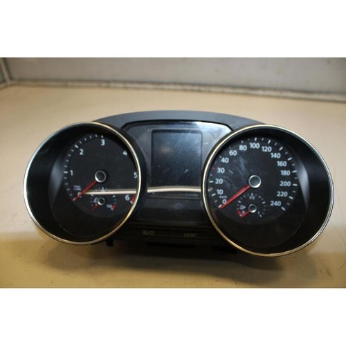 Dashboard volkswagen polo - volkswagen,