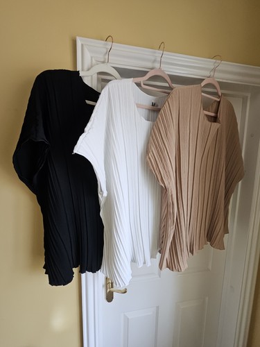 Gorgeous new flattering non - 3,