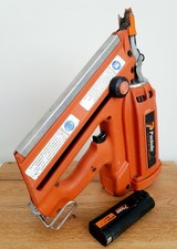 Paslode IM350/90CT Nail Gun