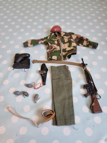 Vintage original action - original, man
