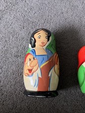VINTAGE Disney Snow White and The Seven Dwarfs Wooden Russian Nesting Dolls S32