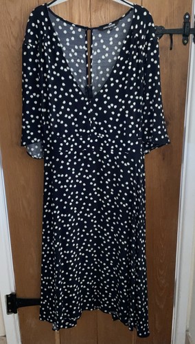 Debenhams the collection size - debenhams,