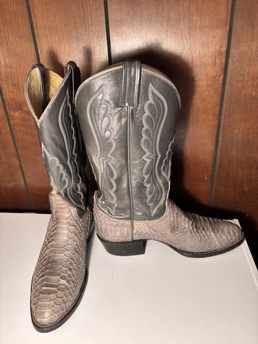 Tony lama snake skin - snake, cowboy