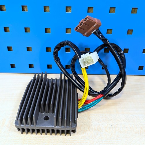 Voltage regulator for piaggio - regulator,