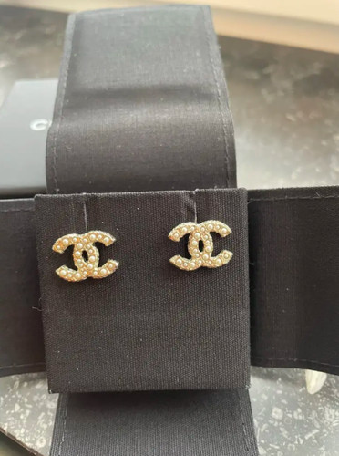 Chanel authentic classic pearl - classic,