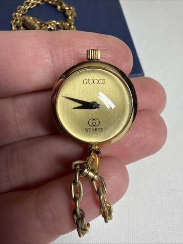 Gucci globe watch pendant - watch,