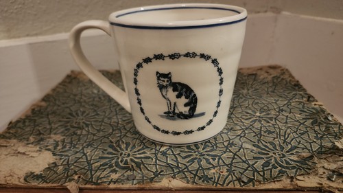 Oversized molly hatch cat mug - oversized,