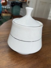 Crown Ming Fine Bone China Covered Sugar Bowl With Silver Coloured Details GUC