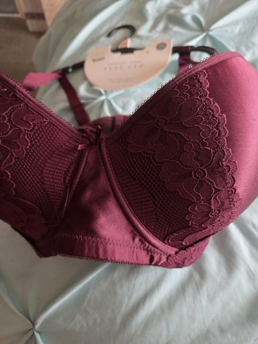 Burgundy padded bra brand new - burgundy,