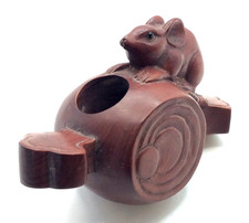 Japanese carved boxwood rat netsuke